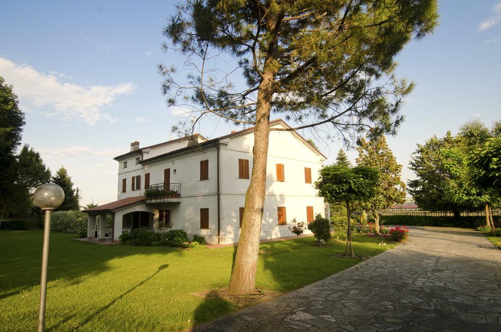 La Coccinella Bed and Breakfast Iesi Εξωτερικό φωτογραφία