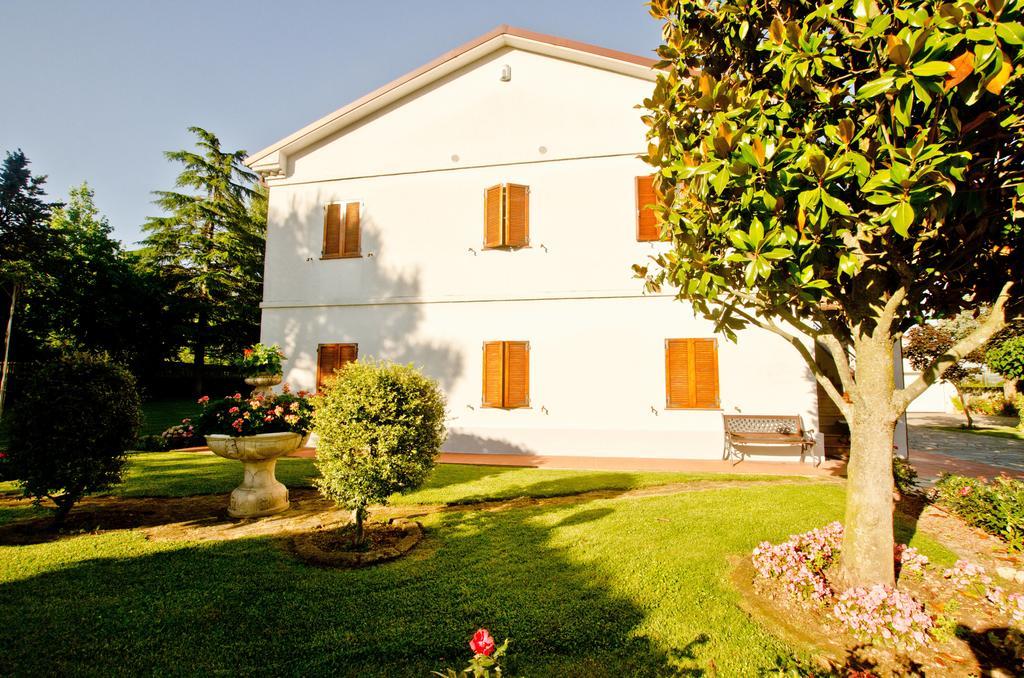 La Coccinella Bed and Breakfast Iesi Εξωτερικό φωτογραφία
